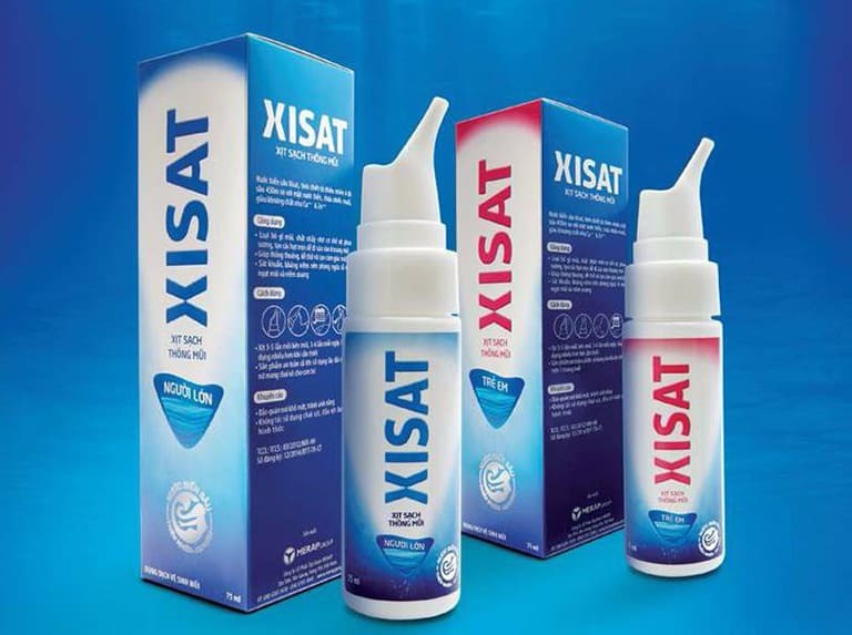 Nước xịt mũi Xisat cho trẻ được sản xuất từ nước biển sâu tự nhiên kết hợp với tinh dầu thảo dược